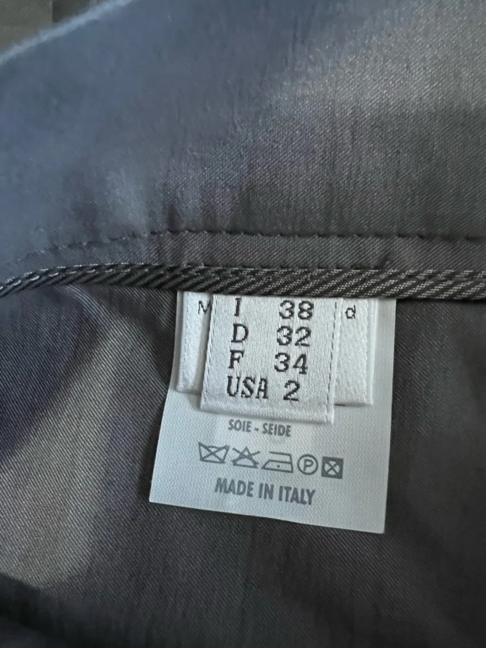 Brunello Cucinelli Cotton Silk‎ Pleated High Rise Luxury Tailored Gray Shorts